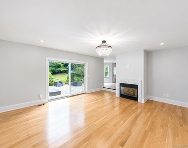 65 Mayfair Road - Photo Thumbnail 14