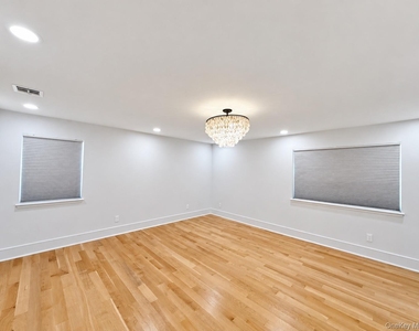 65 Mayfair Road - Photo Thumbnail 19