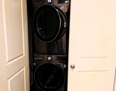 49 Larchmont Road - Photo Thumbnail 4