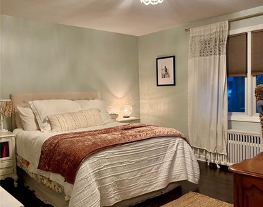 275 4th Avenue - Photo Thumbnail 8