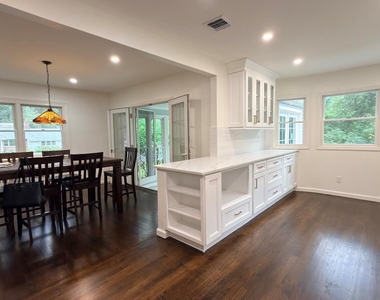 19 Bunkerhill Drive - Photo Thumbnail 20