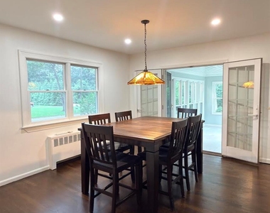 19 Bunkerhill Drive - Photo Thumbnail 5