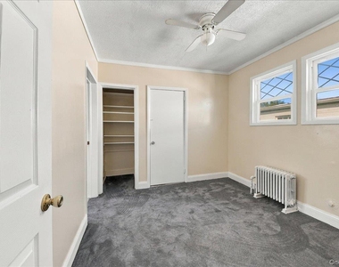 448 Fourth Avenue - Photo Thumbnail 5