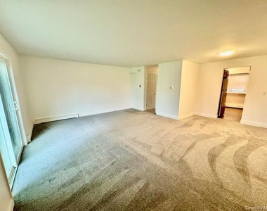 4 Sylcox Road - Photo Thumbnail 7