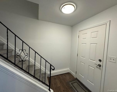 4 Sylcox Road - Photo Thumbnail 1