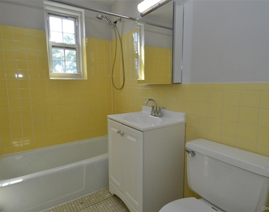 1 Consulate Drive - Photo Thumbnail 14