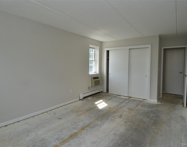 1 Consulate Drive - Photo Thumbnail 13
