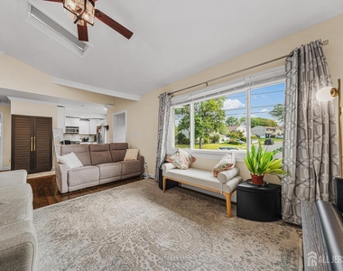 56 Rieder Road - Photo Thumbnail 4