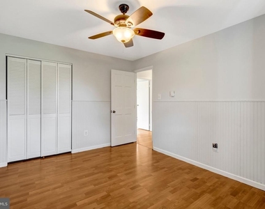 4570 Lawnvale Drive - Photo Thumbnail 15