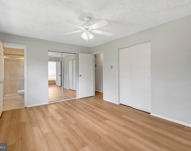4570 Lawnvale Drive - Photo Thumbnail 11