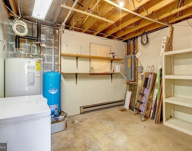 4570 Lawnvale Drive - Photo Thumbnail 23