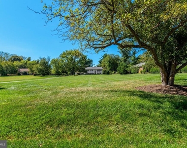 4570 Lawnvale Drive - Photo Thumbnail 1