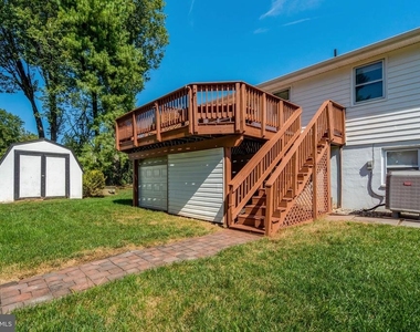 4570 Lawnvale Drive - Photo Thumbnail 30