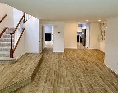 21780 Canfield Terrace - Photo Thumbnail 4