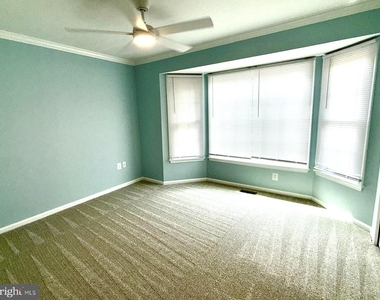 21780 Canfield Terrace - Photo Thumbnail 21