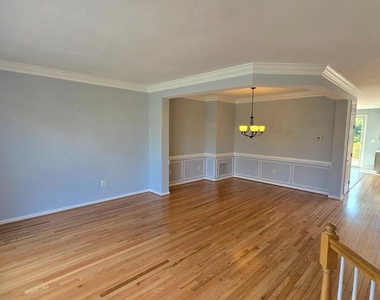 43975 Lords Valley Terrace - Photo Thumbnail 1
