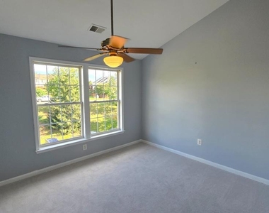 43975 Lords Valley Terrace - Photo Thumbnail 19