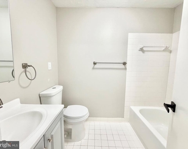 5941 Heritage Drive - Photo Thumbnail 11