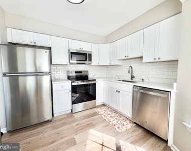 5941 Heritage Drive - Photo Thumbnail 3