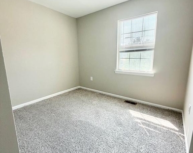 5941 Heritage Drive - Photo Thumbnail 18