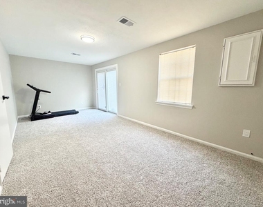 5941 Heritage Drive - Photo Thumbnail 12