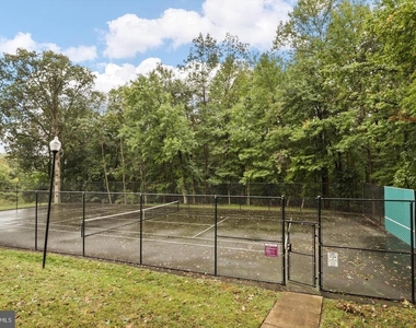 6613 Netties Lane - Photo Thumbnail 18