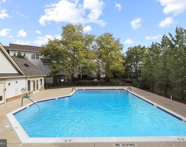 6613 Netties Lane - Photo Thumbnail 25