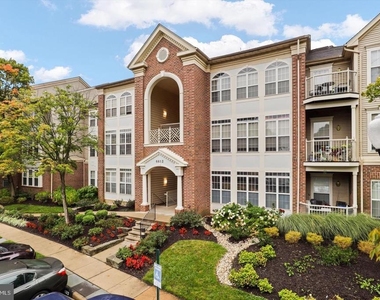 6613 Netties Lane - Photo Thumbnail 17
