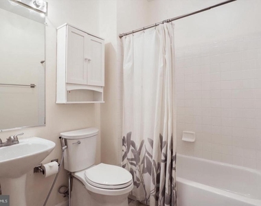 6613 Netties Lane - Photo Thumbnail 12