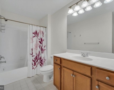 1516 N Point Drive - Photo Thumbnail 34