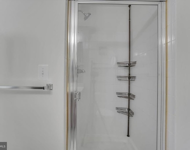 1516 N Point Drive - Photo Thumbnail 28