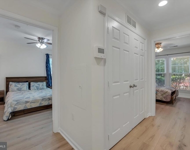 1516 N Point Drive - Photo Thumbnail 22