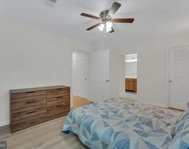 1516 N Point Drive - Photo Thumbnail 33