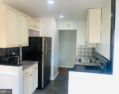 6431 Richmond Highway - Photo Thumbnail 13