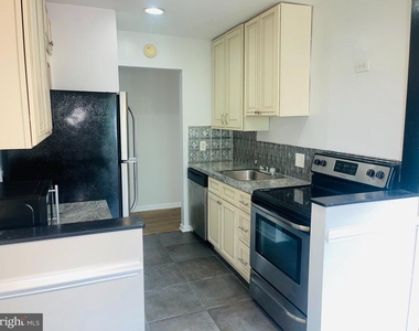 6431 Richmond Highway - Photo Thumbnail 12