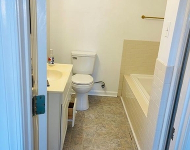 6431 Richmond Highway - Photo Thumbnail 20