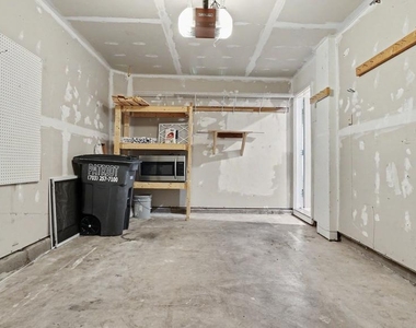 6239 Frosty Winter Court - Photo Thumbnail 48