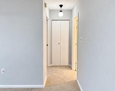 2059 Huntington Avenue - Photo Thumbnail 7