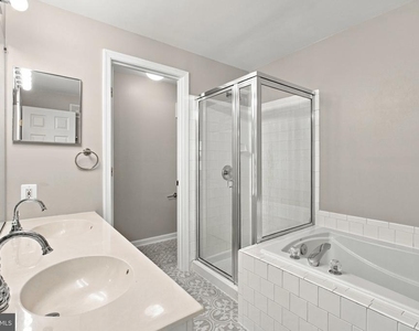 1401 Roundhouse Lane - Photo Thumbnail 19
