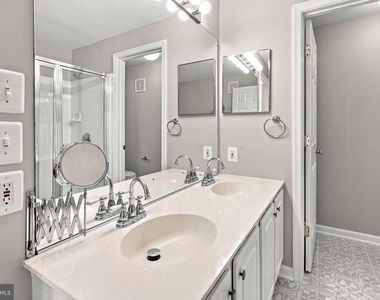 1401 Roundhouse Lane - Photo Thumbnail 20