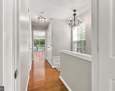 1401 Roundhouse Lane - Photo Thumbnail 21