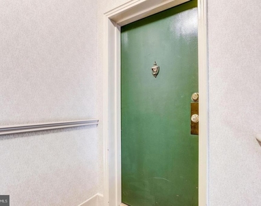 4906 S 30th Street S - Photo Thumbnail 4