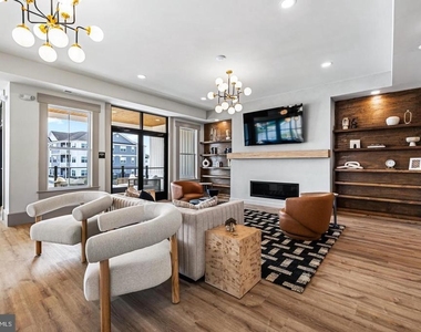 1022 Crew Street Unit - Photo Thumbnail 29