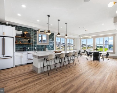 1002 Admiral Lane - Photo Thumbnail 30