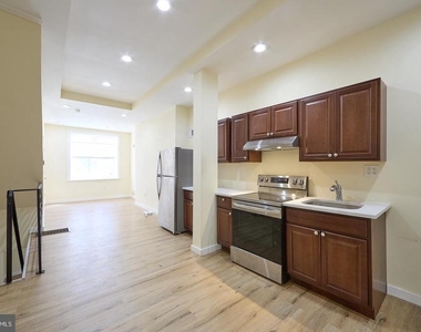 1558 N Randolph Street - Photo Thumbnail 11