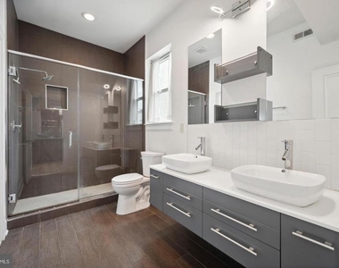 714 N Chadwick Street - Photo Thumbnail 15