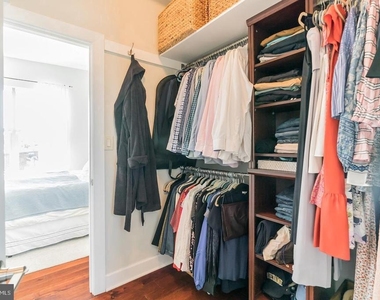 714 N Chadwick Street - Photo Thumbnail 19
