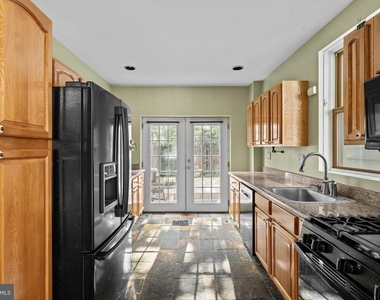1932 E Arizona Street - Photo Thumbnail 12