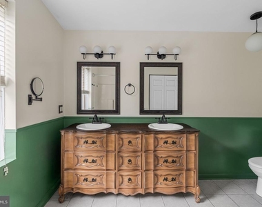 1932 E Arizona Street - Photo Thumbnail 37
