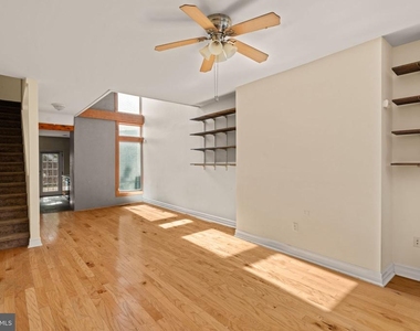 1932 E Arizona Street - Photo Thumbnail 5